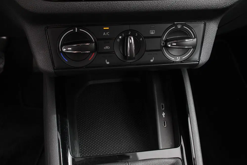Skoda Kamiq 1.0 TSI 116pk Ambition Navigatie Smart lin uit 2020, foto 15