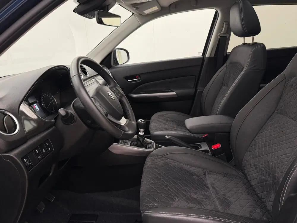Suzuki Vitara 1.4 Boosterjet Style Smart Hybrid uit 2025, foto 10