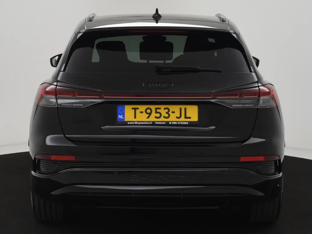 Audi Q4 e-tron 35 Advanced edition 55 kWh 2X S-LINE uit 2021, foto 9