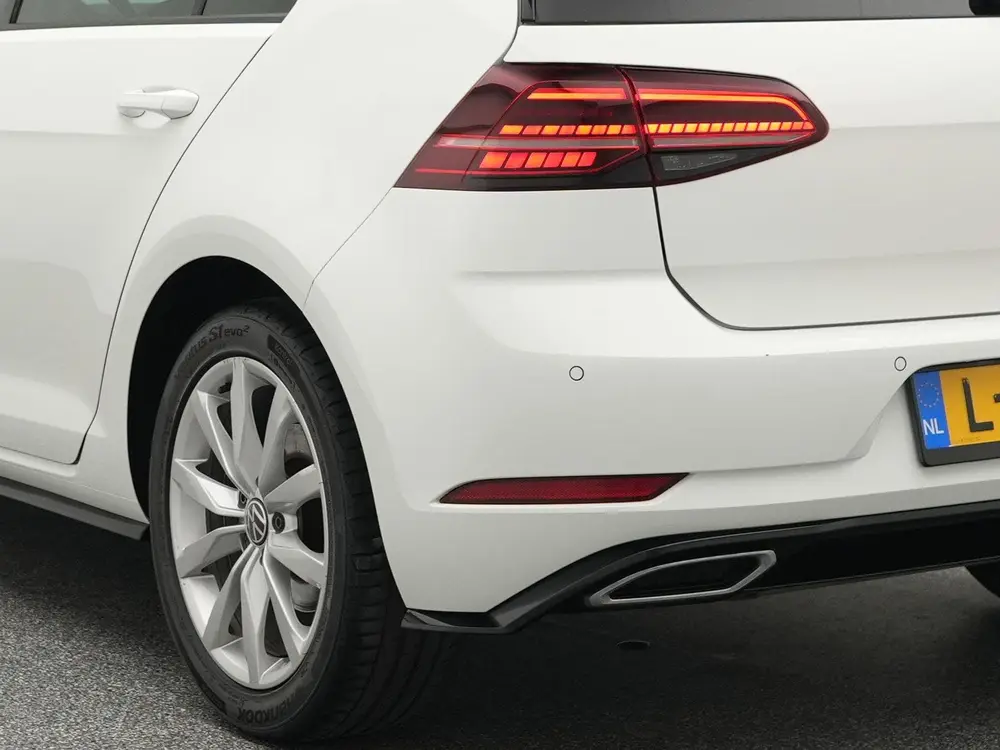Volkswagen Golf 1.5 TSI 150 PK Highline Business R | LED | N uit 2019, foto 16