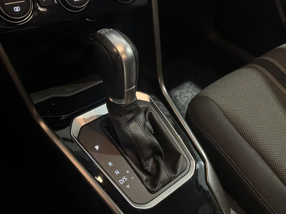Volkswagen T-Roc 1.5 TSI Style | virtual-dash | navi | camer uit 2019, foto 14