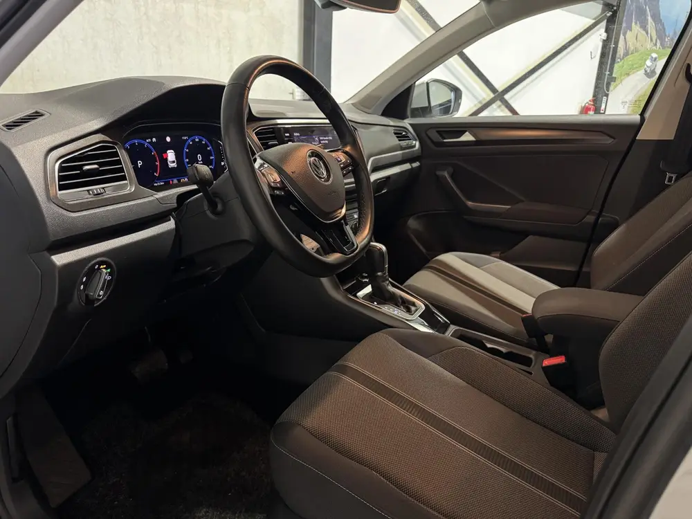 Volkswagen T-Roc 1.5 TSI Style | virtual-dash | navi | camer uit 2019, foto 6