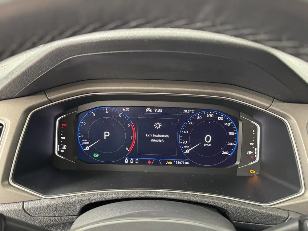 Volkswagen T-Roc 1.5 TSI Style Business | Panoramadak | Navi uit 2021, foto 4