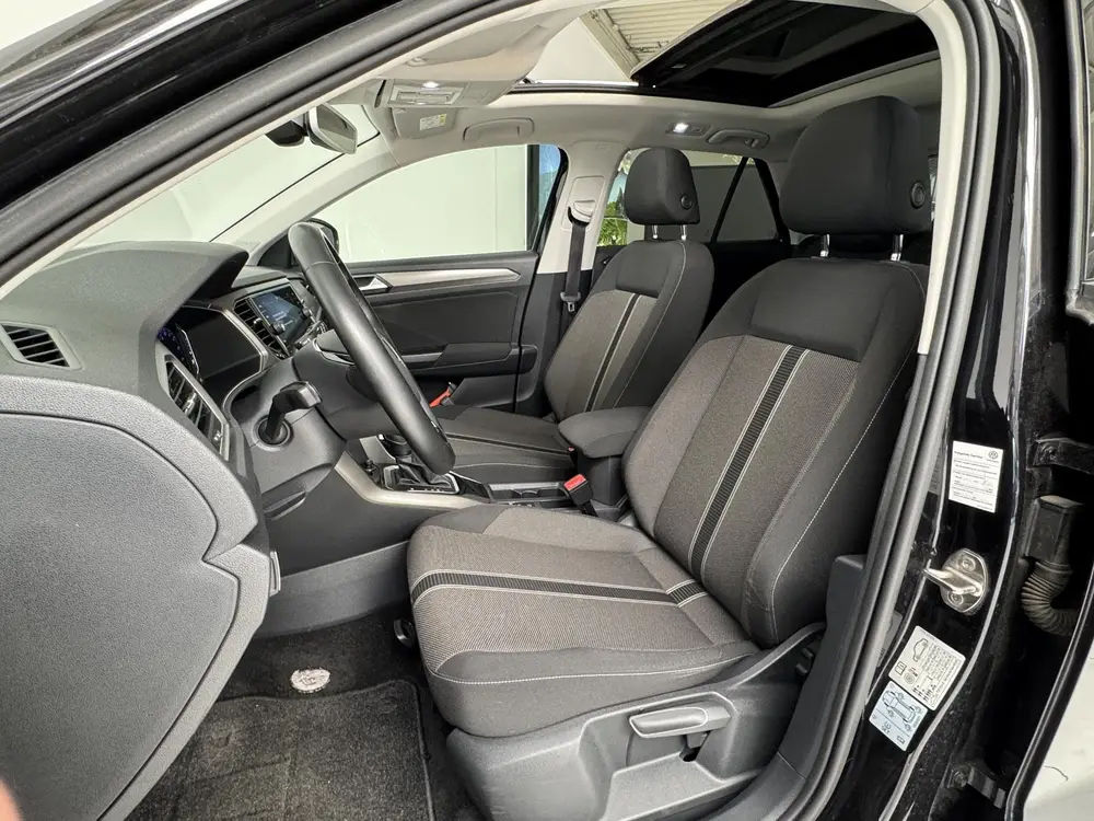 Volkswagen T-Roc 1.5 TSI Style Business | Panoramadak | Navi uit 2021, foto 7