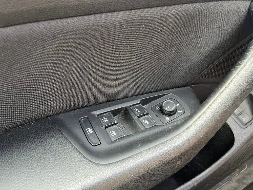 Volkswagen PASSAT 1.4 TSI PHEV GTE **STORING VERSNELLINGSBAK uit 2021, foto 17