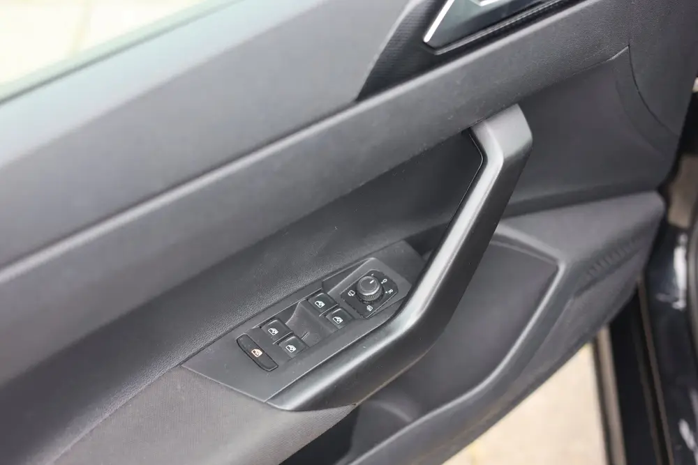 Volkswagen Polo 1.0 TSI AUTOMAAT | NAVI | CARPLAY | ACC uit 2022, foto 9