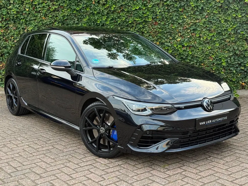 Volkswagen GOLF 2.0 TSI R 4Motion | Pano | Akra | Ventilatie uit 2021