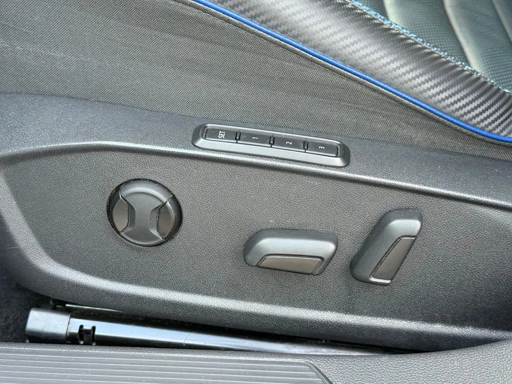 Volkswagen GOLF 2.0 TSI R 4Motion | Pano | Akra | Ventilatie uit 2021, foto 14