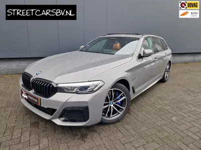 BMW 5-serie 530e Facelift SOH 92% uit 2022