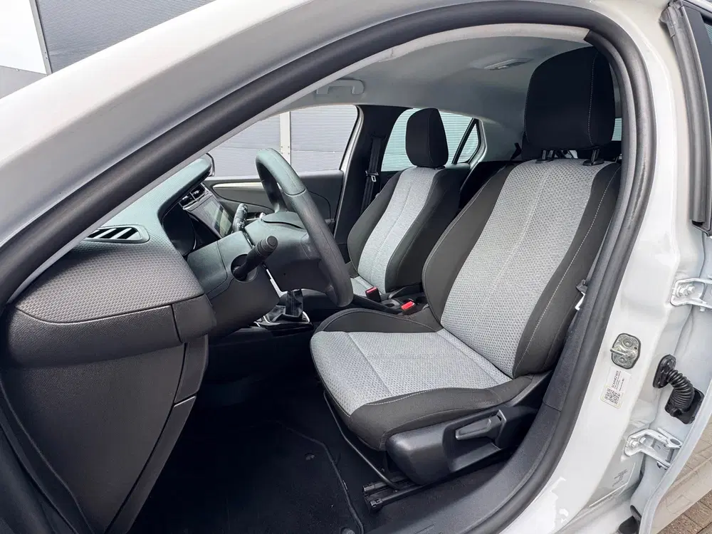 Opel Corsa 1.2 Edition uit 2024, foto 6