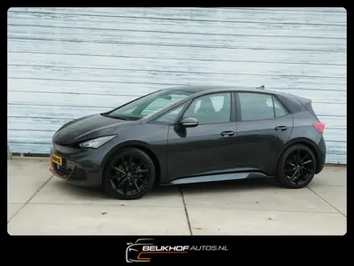 Cupra Born Business One 62 kWh Carplay 20'' Velgen So uit 2021