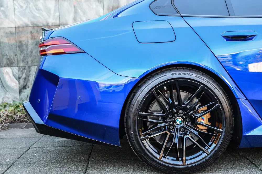 BMW M5 M5 M-Driver’s uit 2024, foto 5