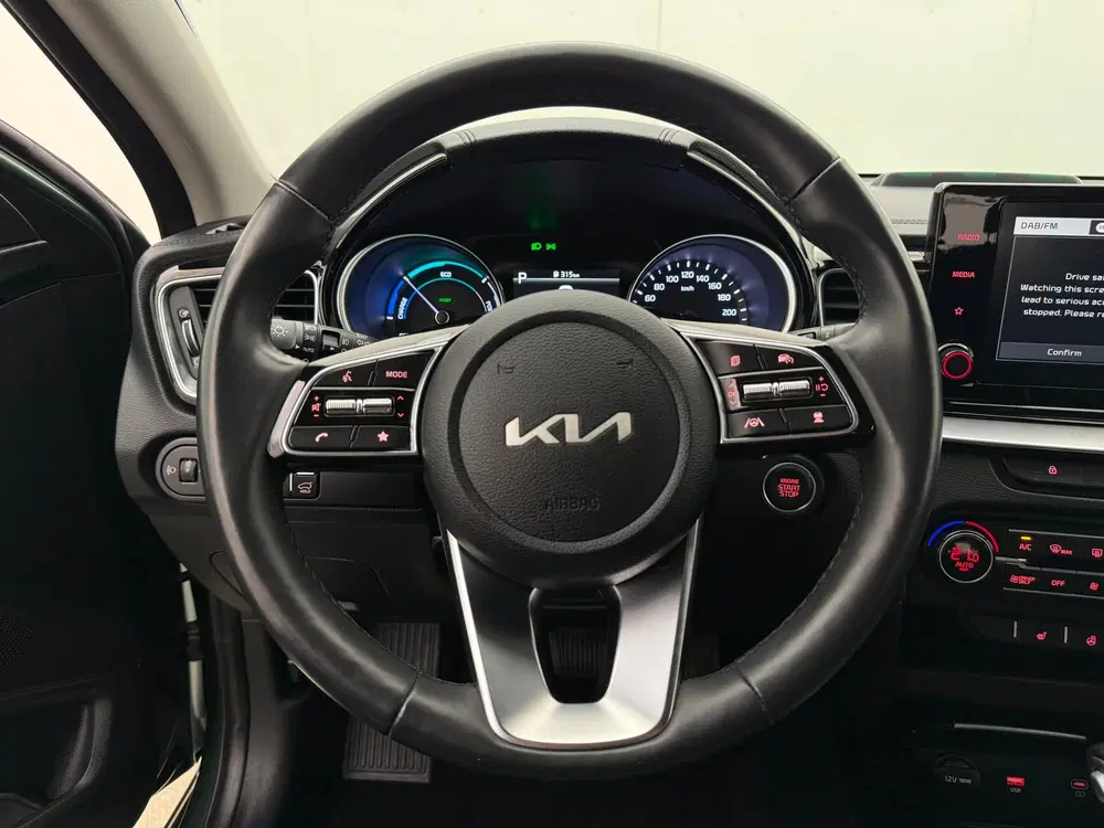 Kia Ceed 1.6 GDI PHEV DynamicLine uit 2024, foto 13