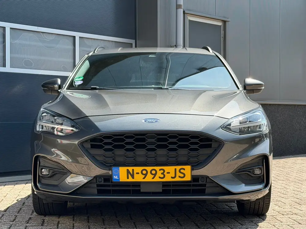 Ford Focus 1.0 Vignale ST-Line bj.2019 Camera uit 2019, foto 4
