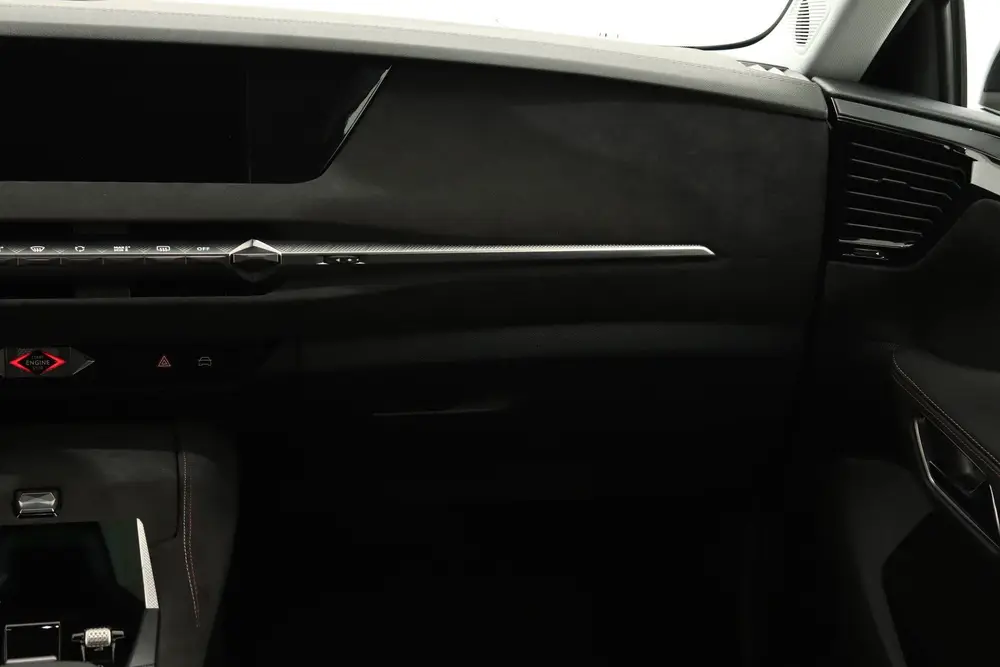 DS Automobiles DS 4 DS DS 4 1.2 PURETECH 130PK PERFORMANCE LIN uit 2023, foto 14
