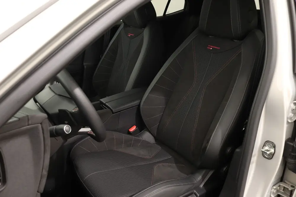 DS Automobiles DS 4 DS DS 4 1.2 PURETECH 130PK PERFORMANCE LIN uit 2023, foto 4