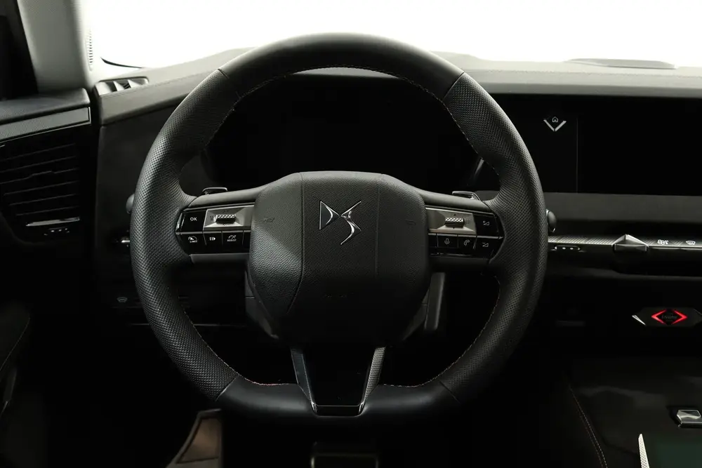 DS Automobiles DS 4 DS DS 4 1.2 PURETECH 130PK PERFORMANCE LIN uit 2023, foto 8