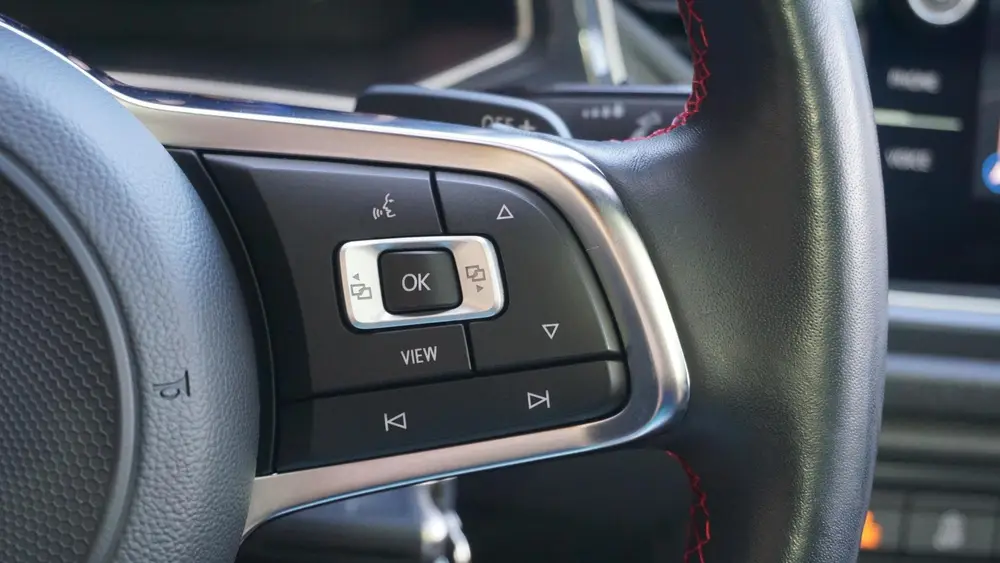 Volkswagen T-Roc 1.5 150pk TSI Sport Pano Virtual Stoelverw uit 2020, foto 20