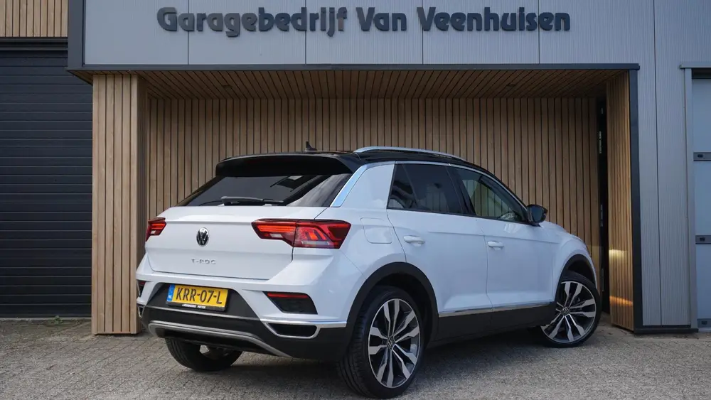 Volkswagen T-Roc 1.5 150pk TSI Sport Pano Virtual Stoelverw uit 2020, foto 6