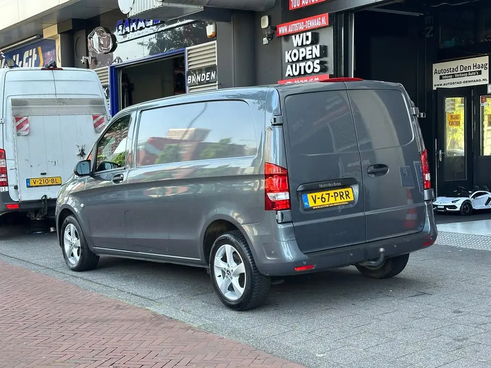 Mercedes-Benz VITO 119 CDI Aut Leer Navi Camera PDC uit 2019, foto 2