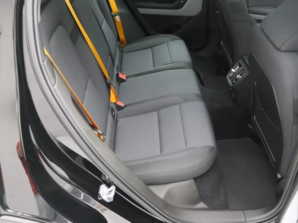 Polestar 2 Long Range Dual Motor 408pk 94.5% SoH Performance uit 2021, foto 13