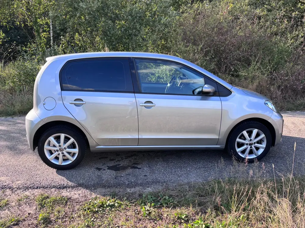 Volkswagen Up! Up 05-2021 VW dealer onderhouden Merano wielen uit 2021, foto 2