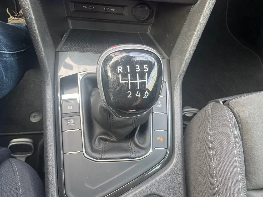 Volkswagen Tiguan 1.5 TSI Life , Achteruitrijcamera, Stoel e uit 2021, foto 20