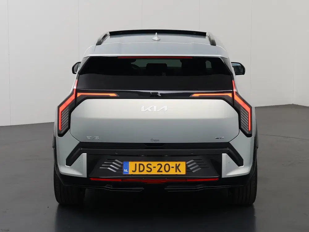 Kia EV3 GT-PlusLine 81.4 kWh uit 2025, foto 4