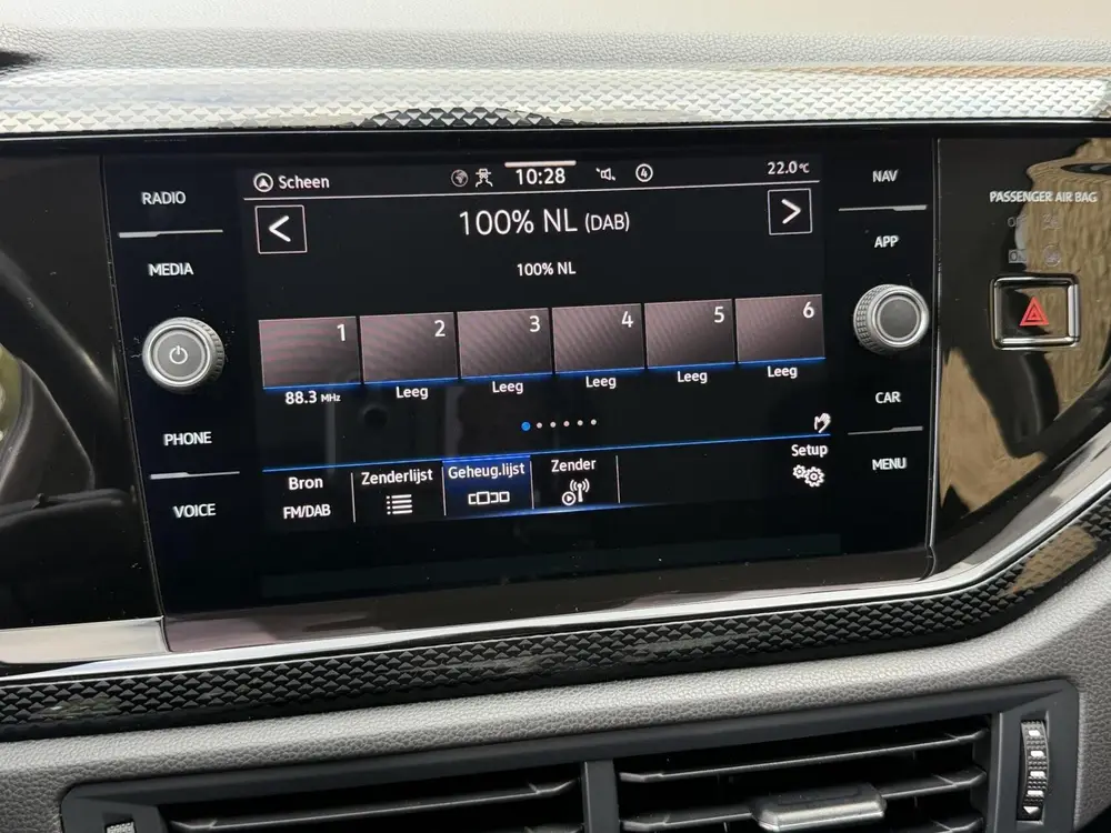 Volkswagen Polo 1.0 TSI Life Navigatiesysteem | Digitale coc uit 2022, foto 15