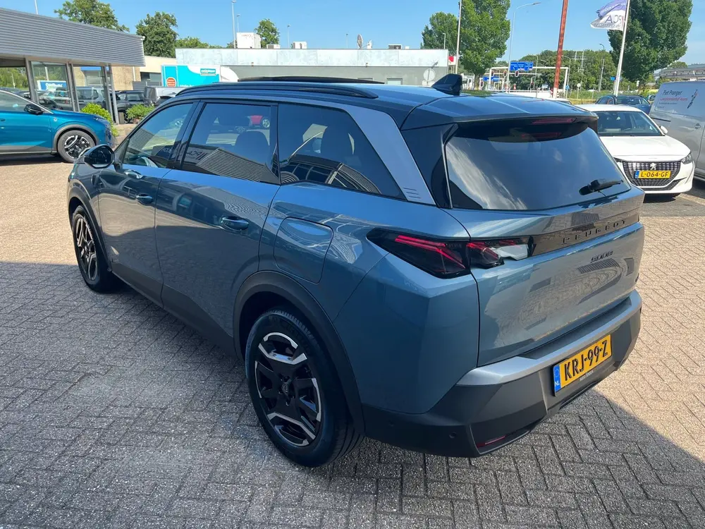 Peugeot 5008 1.6 Plug-in Hybrid 195 GT 7p uit 2026, foto 7