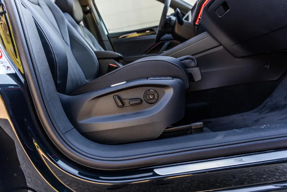 Volkswagen Tiguan 1.5 eHybrid 204pk R-Line Edition | Panoram uit 2026, foto 20