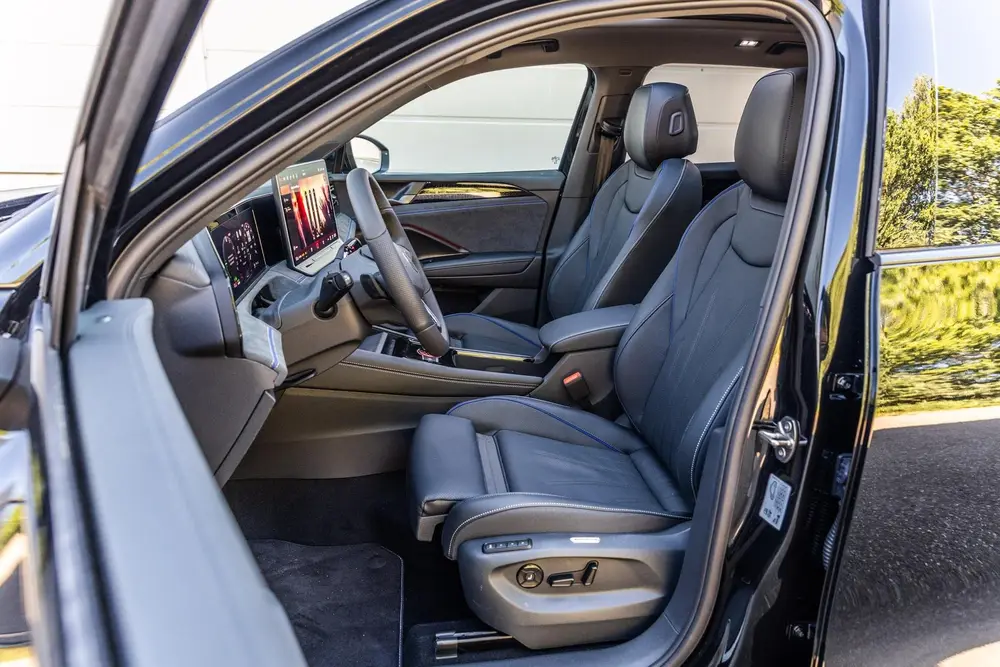Volkswagen Tiguan 1.5 eHybrid 204pk R-Line Edition | Panoram uit 2026, foto 4