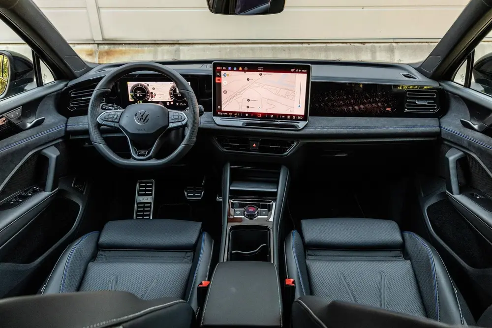 Volkswagen Tiguan 1.5 eHybrid 204pk R-Line Edition | Panoram uit 2026, foto 5