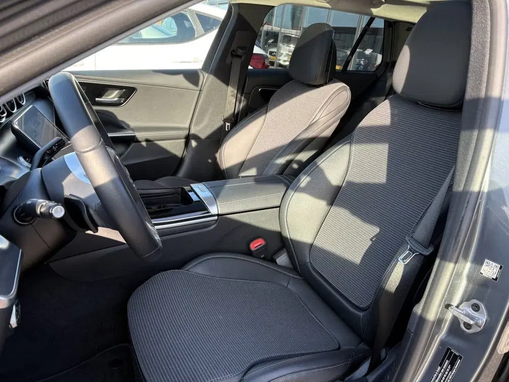 Mercedes-Benz C-Klasse 180 Business Line uit 2022, foto 10