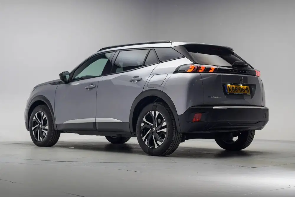 Peugeot 2008 EV Allure 50 kWh 3-fase [ LED Navi Camera uit 2023, foto 3