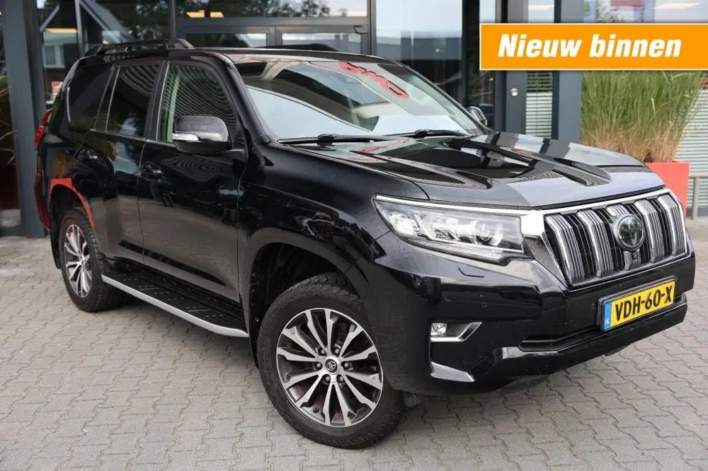 Toyota Land Cruiser 2.8 D-4D 5DRS EXECUTIVE A uit 2019