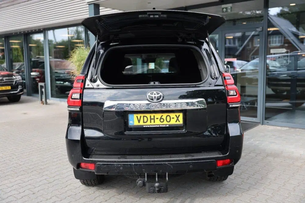 Toyota Land Cruiser 2.8 D-4D 5DRS EXECUTIVE A uit 2019, foto 6