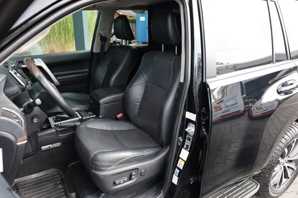 Toyota Land Cruiser 2.8 D-4D 5DRS EXECUTIVE A uit 2019, foto 8
