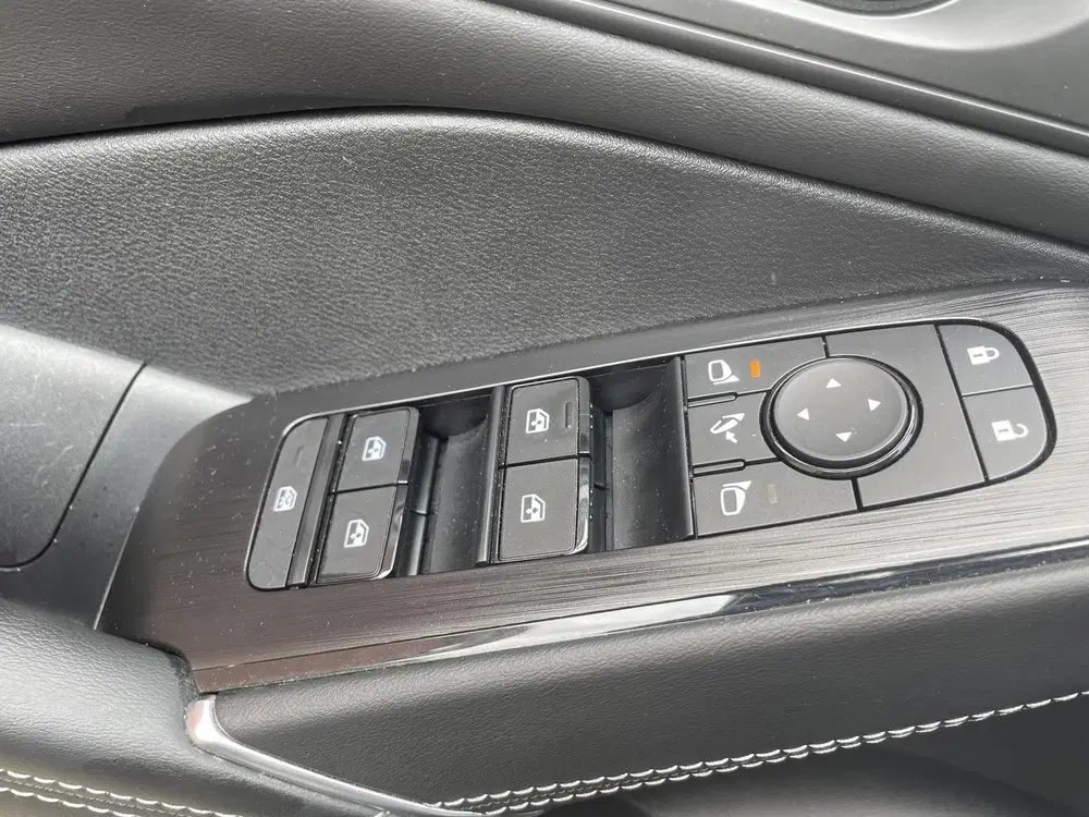 Nissan Qashqai 1.3 MHEV Xtronic N-Connecta Automaat Navig uit 2023, foto 14