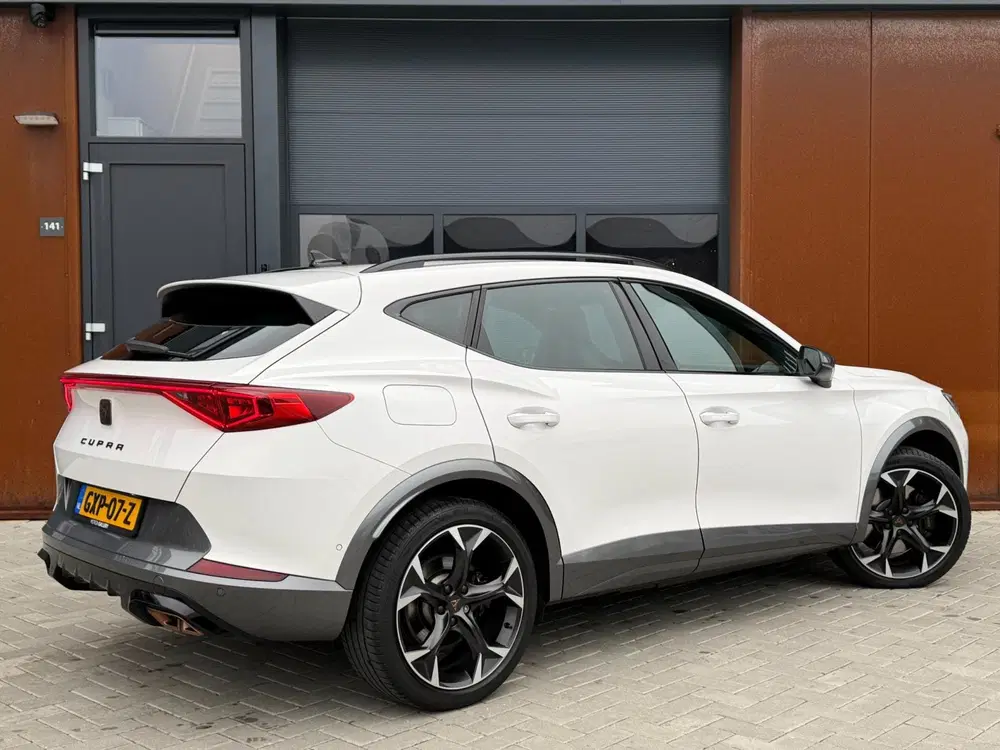 Cupra Formentor 1.4 e-Hybrid VZ Performance uit 2022, foto 2