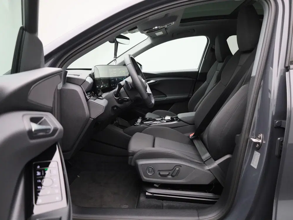 Audi Q6 e-tron Advanced edition performance 100 kW uit 2025, foto 11