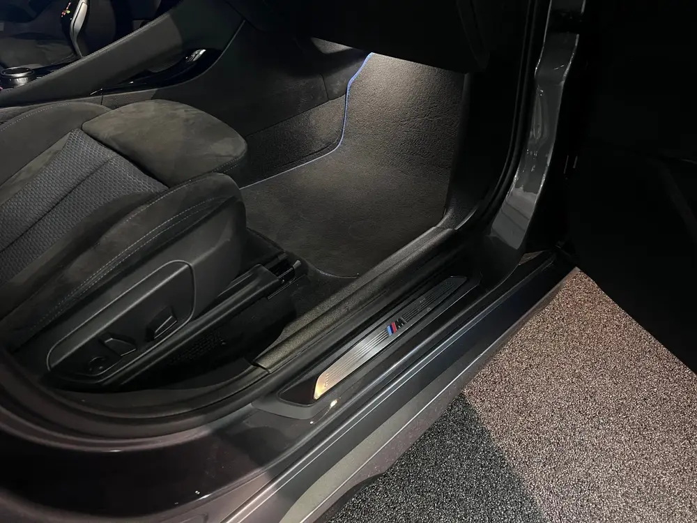 BMW X2 SDrive20i High Executive/ Pano/ Memory/ Keyless/ ACC/ uit 2019, foto 19