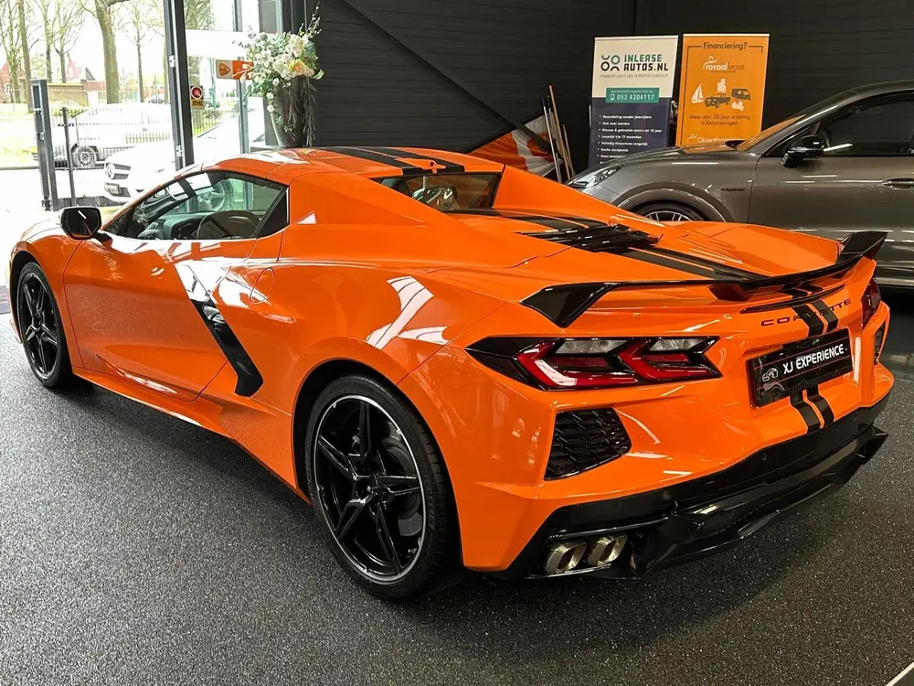 Chevrolet Corvette C8 Stingray Cabrio 3LT 70th Anniversary C uit 2023, foto 12