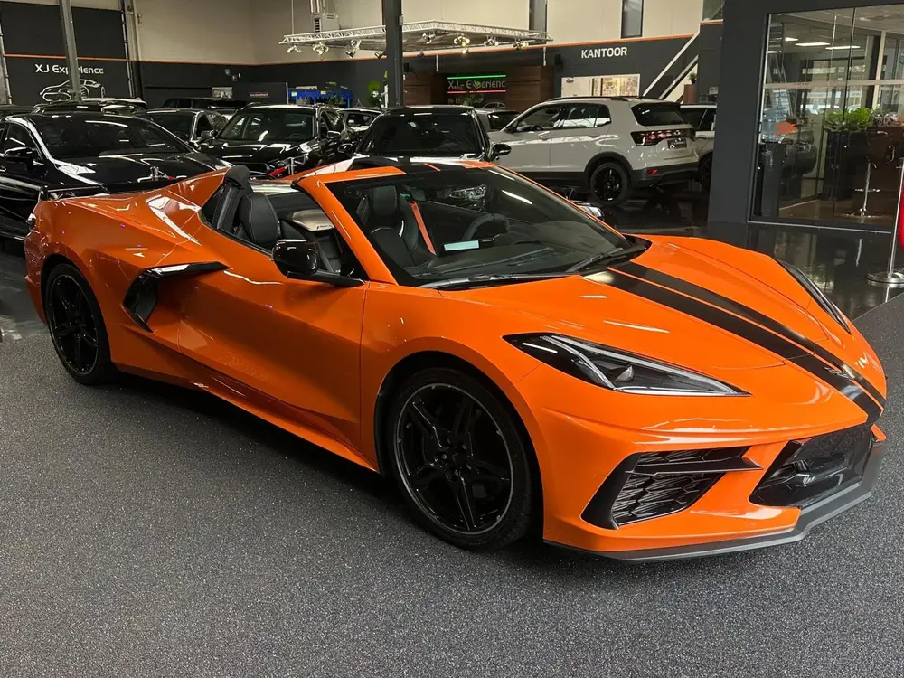Chevrolet Corvette C8 Stingray Cabrio 3LT 70th Anniversary C uit 2023, foto 4