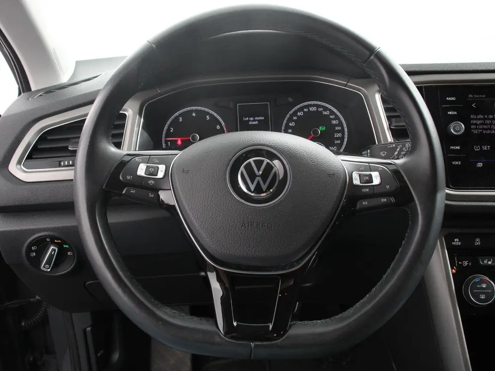 Volkswagen T-Roc 1.5 TSI 150pk DSG Style Team Climate Contro uit 2021, foto 18