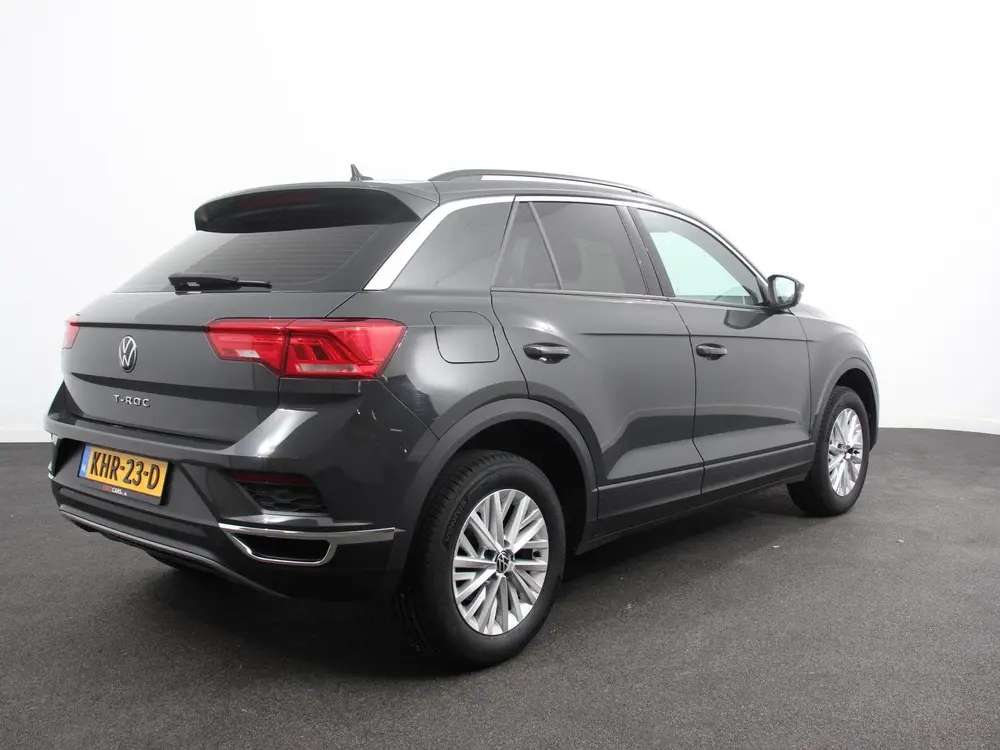 Volkswagen T-Roc 1.5 TSI 150pk DSG Style Team Climate Contro uit 2021, foto 3