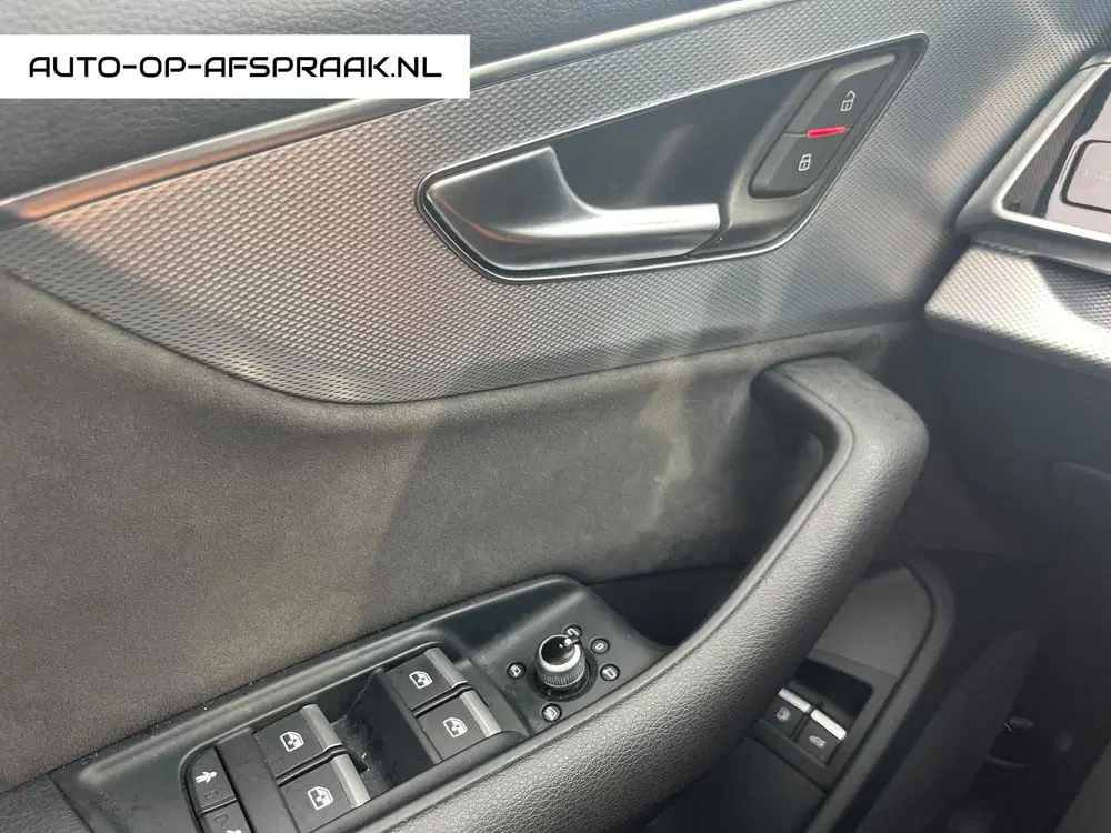 Audi Q7 55 TFSI e quattro S-line Pano Trekhaak Lee uit 2020, foto 11