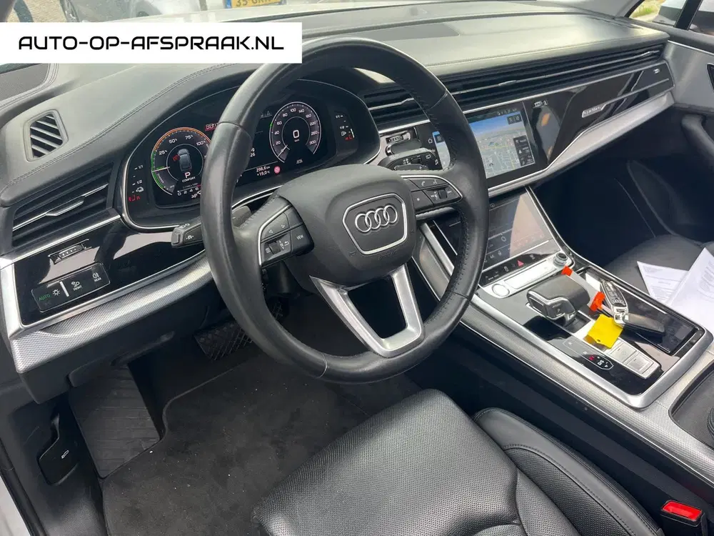 Audi Q7 55 TFSI e quattro S-line Pano Trekhaak Lee uit 2020, foto 14