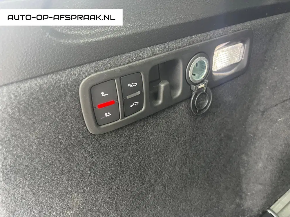 Audi Q7 55 TFSI e quattro S-line Pano Trekhaak Lee uit 2020, foto 20