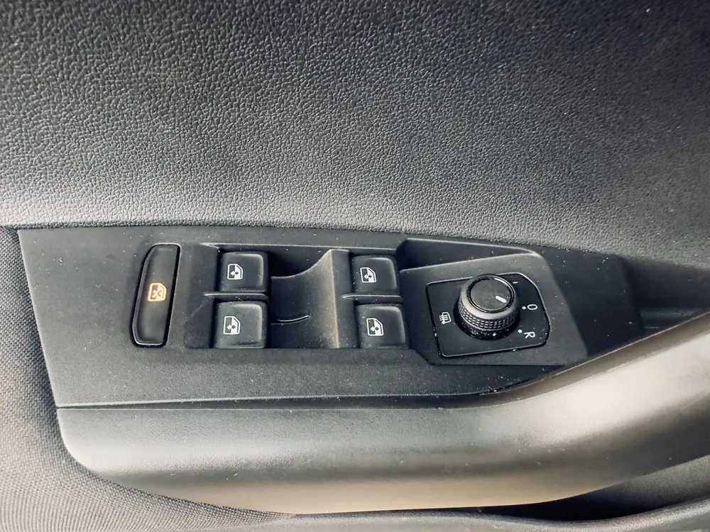 Volkswagen Polo 1.0 TSI Beats uit 2019, foto 17